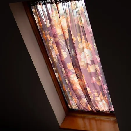 F57 - Franko Csaladi Panzio לינה וארוחת בוקר