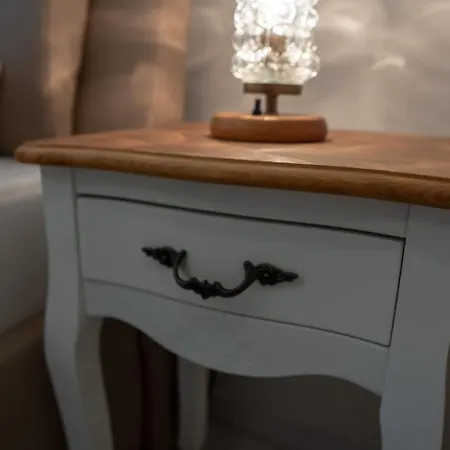 לינה וארוחת בוקר F57 - Franko Csaladi Panzio 4*