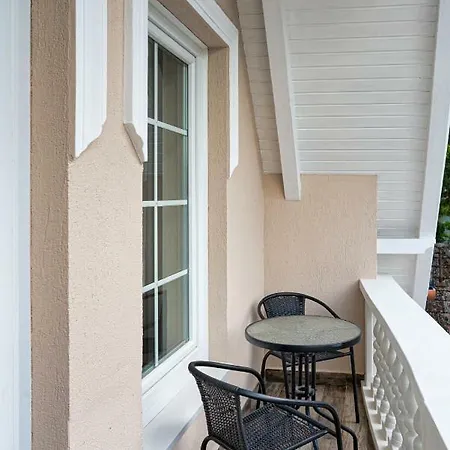 F57 - Franko Csaladi Panzio