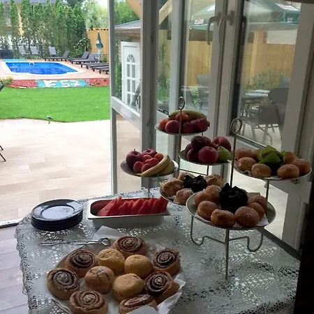 F57 - Franko Csaladi Panzio فندق مبيت وإفطار