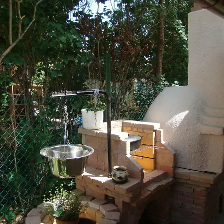 F57 - Franko Csaladi Panzio לינה וארוחת בוקר 4*