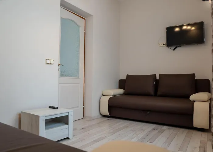 Bed & Breakfast F57 - Franko Csaladi Panzio