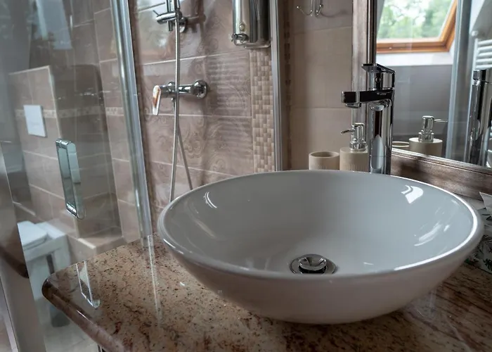 Bed & Breakfast F57 - Franko Csaladi Panzio