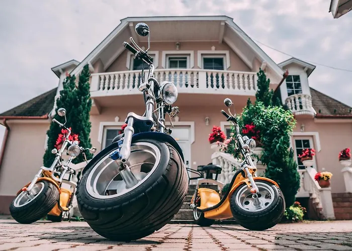 F57 - Franko Csaladi Panzio Bed & Breakfast