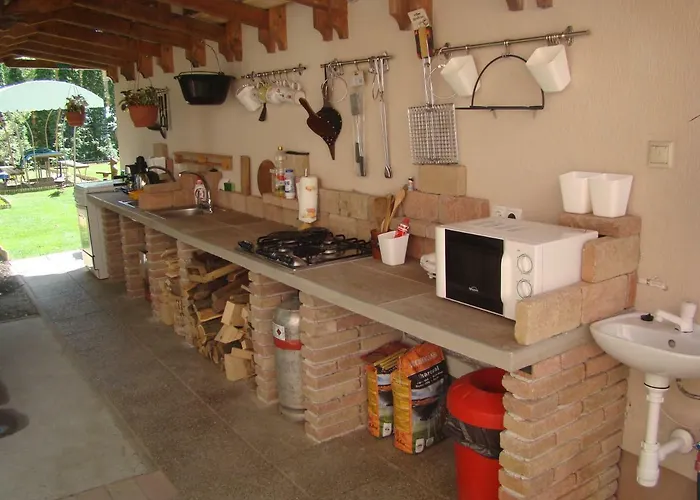 F57 - Franko Csaladi Panzio Balatonlelle