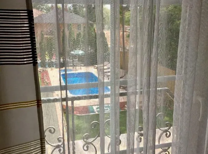 F57 - Franko Csaladi Panzio Bed & Breakfast Balatonlelle