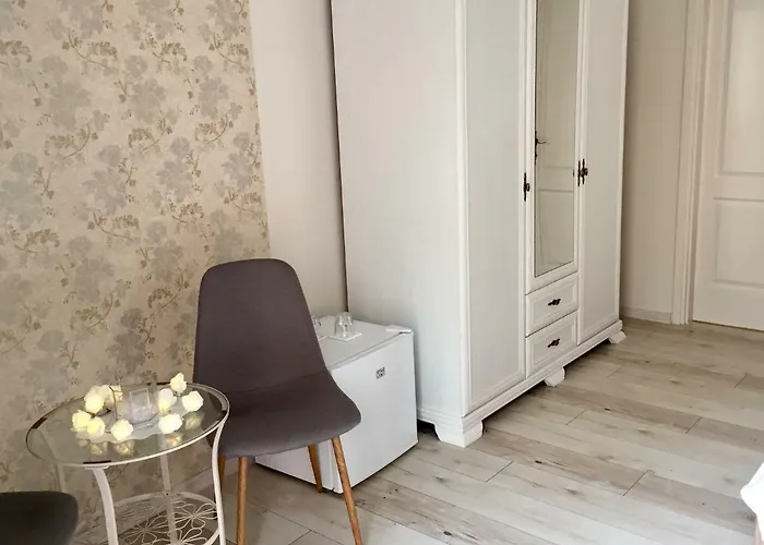 F57 - Franko Csaladi Panzio Bed & Breakfast 4*